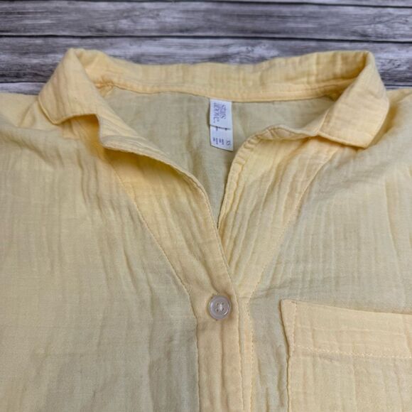 Stars Above Women's Button Down Blouse Shirt XS Extra Small Light Butter Yellow - Picture 3 of 13